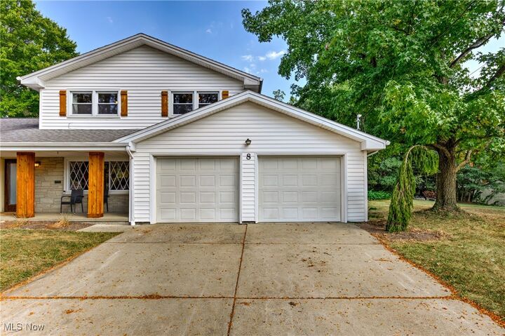 Property Photo:  8 Centennial Drive  OH 44514 