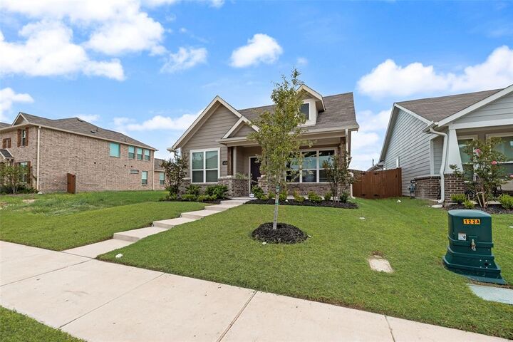 Property Photo: 3110 Apple Creek Avenue TX 75114