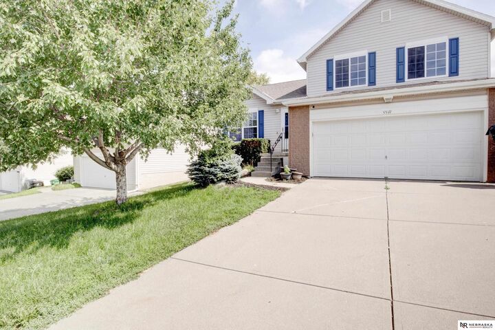 8841 Quest Street  Omaha NE 68122 photo