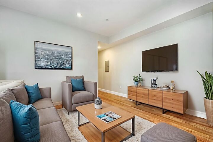 Property Photo:  35 Somerset Ave. 6  MA 02152 