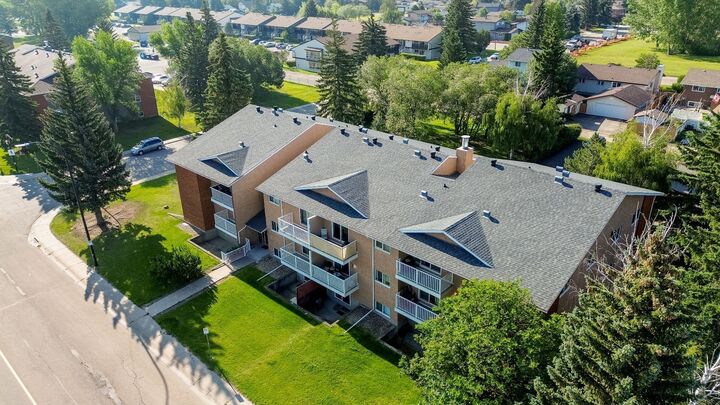41 Bennett Street 203  Red Deer AB T4R 1V3 photo