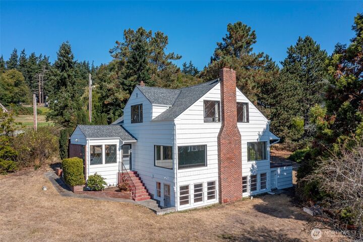 Property Photo: 342 Frost Lane WA 98277