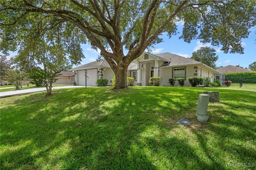 Property Photo:  2609 N Brentwood Circle  FL 34461 