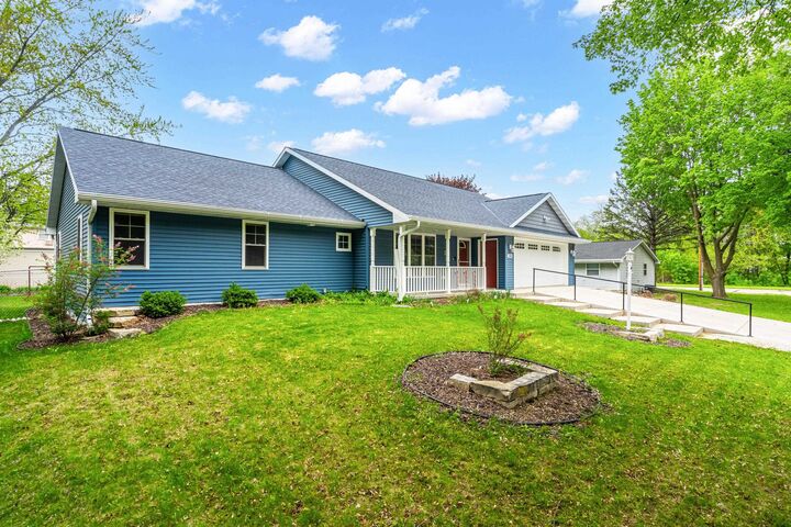 Property Photo:  1306 Nelson Street  WI 54304 