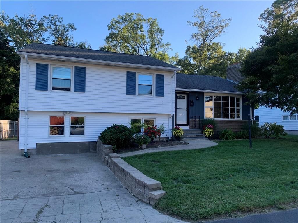 Property Photo:  19 Fisher Street  RI 02911 