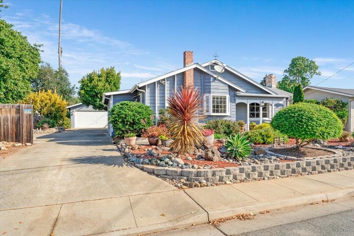 Property Photo:  172 West Phillips Road  CA 95076 