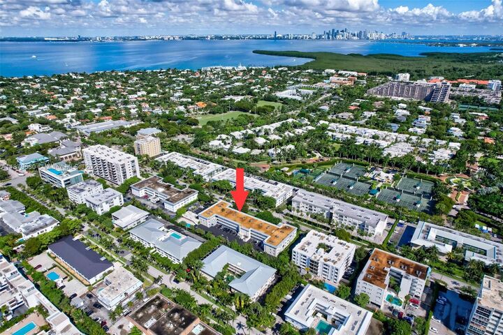 240 Galen Dr 207  Key Biscayne FL 33149 photo
