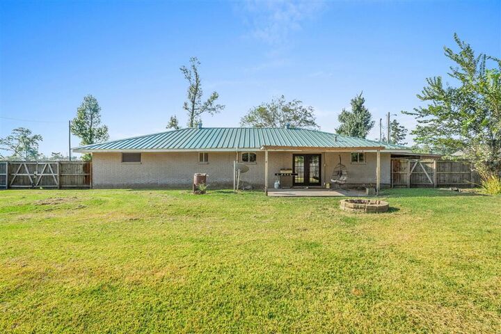 Property Photo:  1492 Becky  LA 70611 