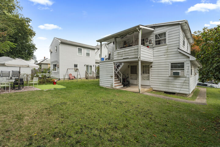 Property Photo: 129 Fairlawn Avenue CT 06705