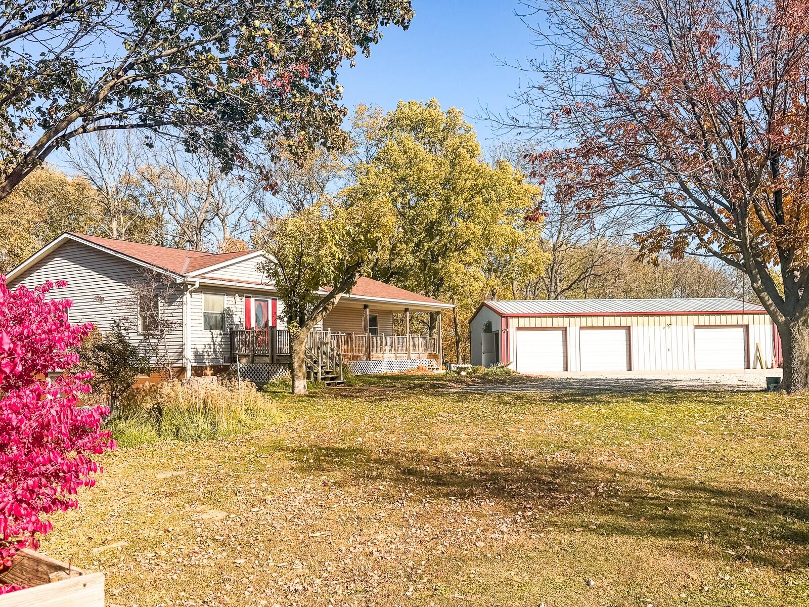 Property Photo: 21586 Goode Avenue IA 51534