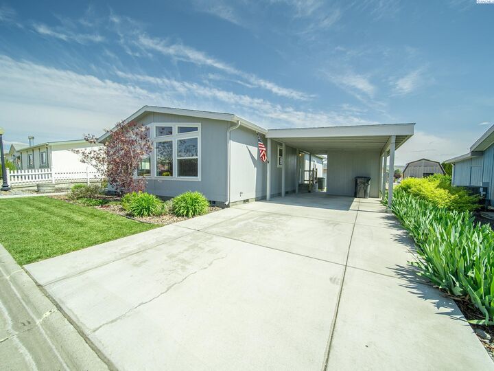 Property Photo: 355 Old Inland Empire Hwy #48 WA 99350