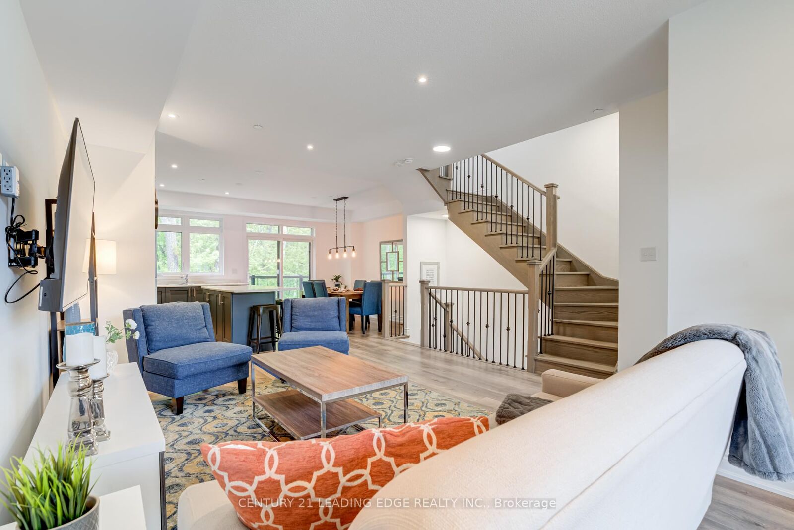 Property Photo:  105 Marina Village Drive  ON L0K 1S0 