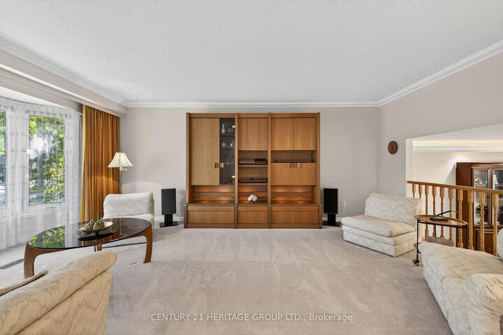 Photo de la propriété:  41 Murdock Avenue  ON L4G 5E7 