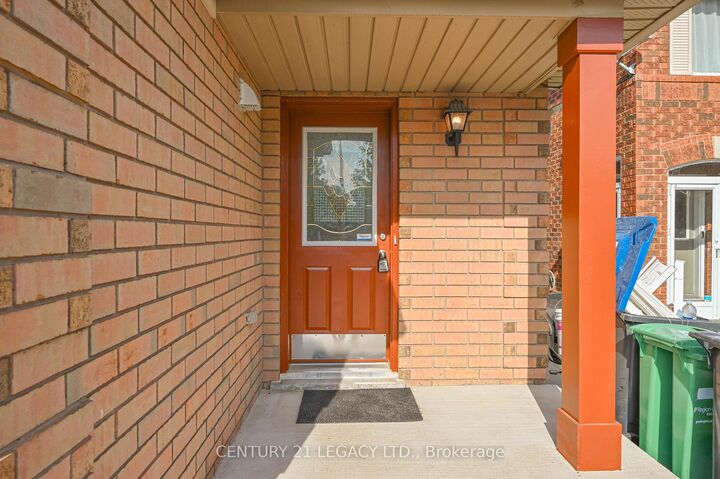 Property Photo:  15 Dusty Star Road  ON L6R 1Y5 
