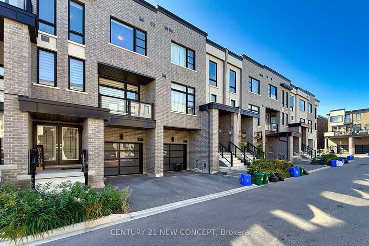 Property Photo:  1671 Hidden Valley Glen  ON L1X 0H7 