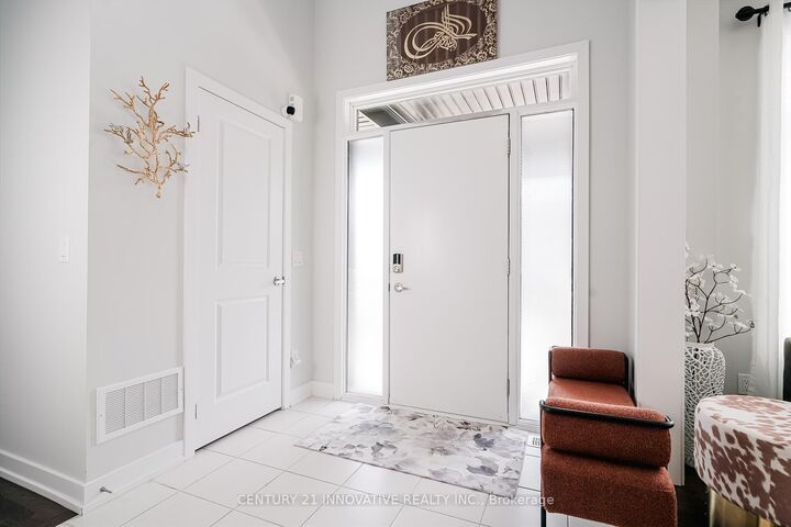 Property Photo:  1076 Thompson Drive  ON L1L 0V5 