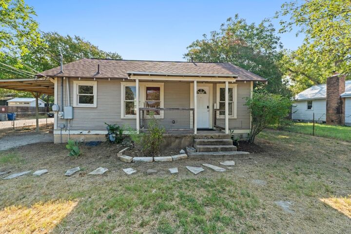 Property Photo: 1147 Gunter Street TX 78721