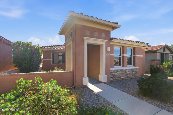 Property Photo: 13979 E Cheavront Loop AZ 85641