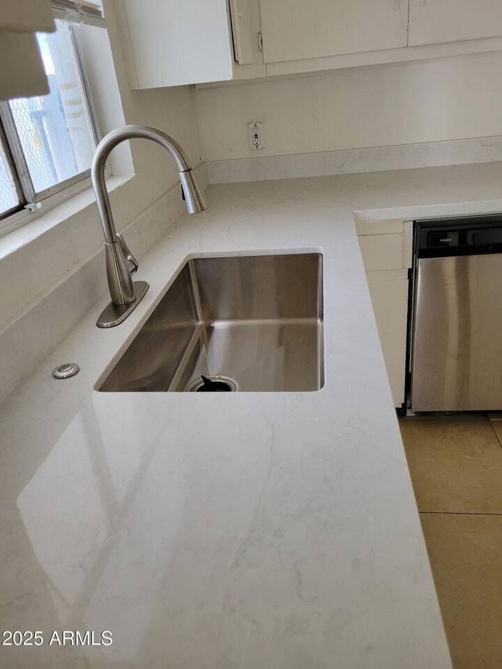 Property Photo:  2138 E Turney Avenue Apt A  AZ 85016 