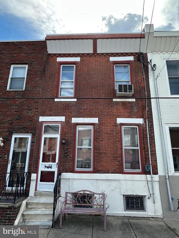 Property Photo:  334 Jackson Street  PA 19148 
