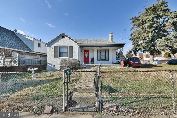 Property Photo:  7528-32 Loretto Avenue  PA 19111 