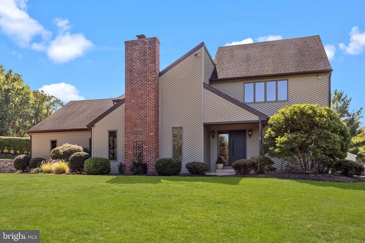 1101 Deerfield Lane  Doylestown PA 18901 photo