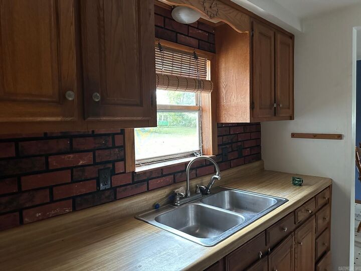 Property Photo: 7429 Watts Road AR 72601