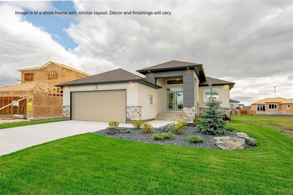 Property Photo:  21 Willow Lane  MB R5A 0B6 