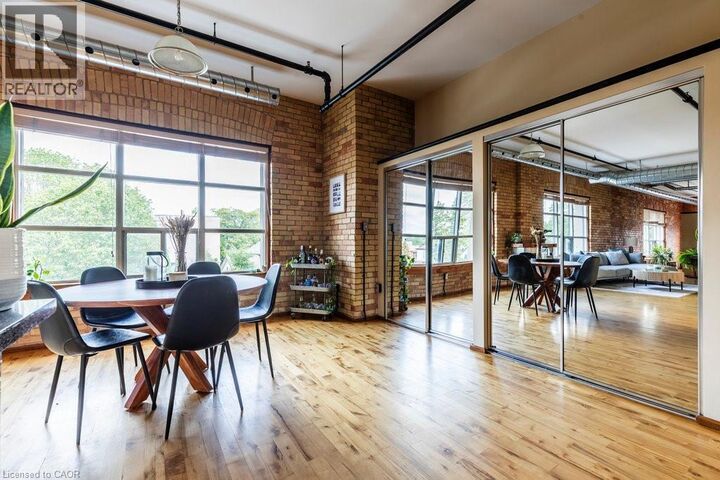 Property Photo:  36 Margaret Street 44  ON L8P 4C8 