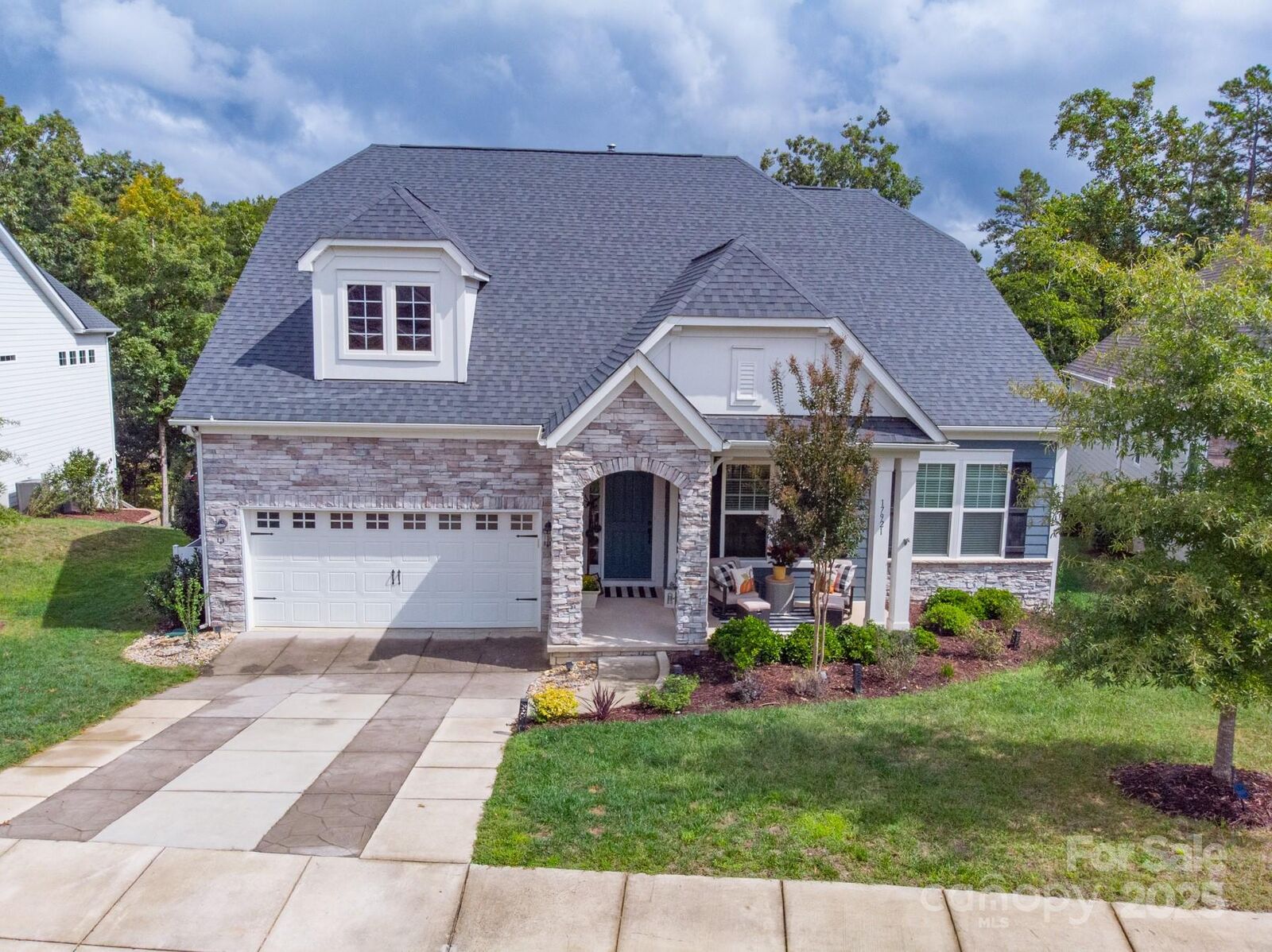 Property Photo: 17921 Culross Lane NC 28278