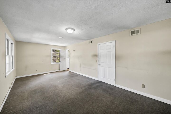Property Photo:  600 Shady  SC 29033