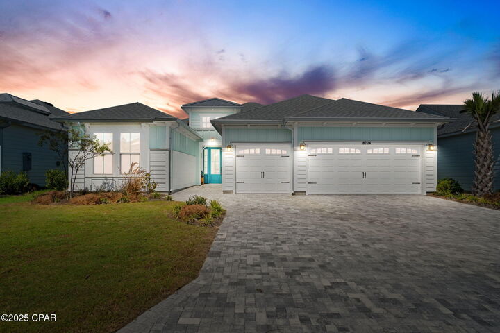 Property Photo: 8724 Lime Drive FL 32413