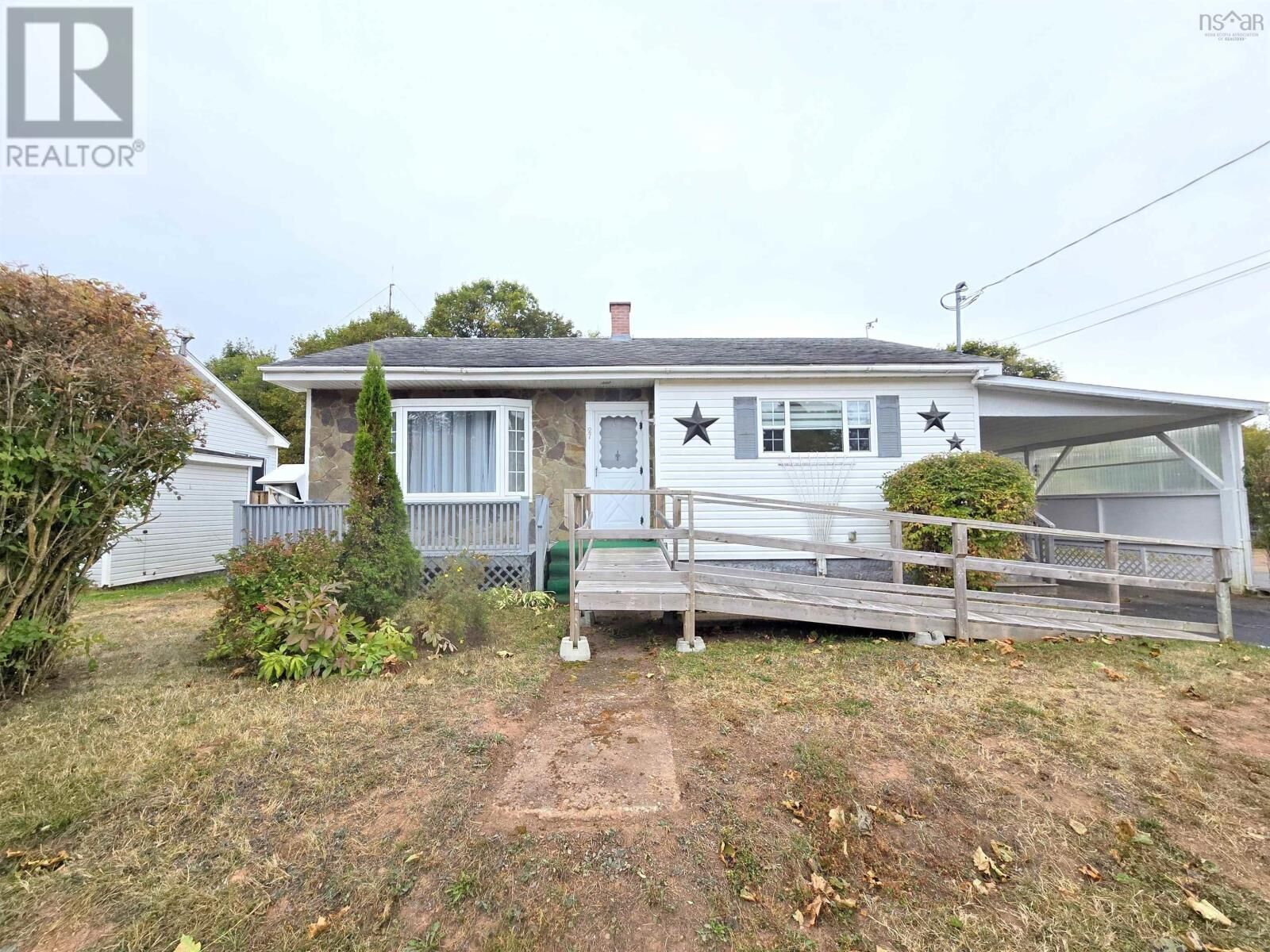 Photo de la propriété:  27 Central Avenue  NS B4H 2Y8 
