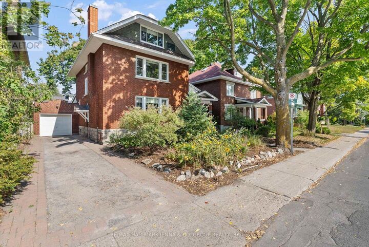 Photo de la propriété:  213 Glebe Avenue  ON K1S 2C8 