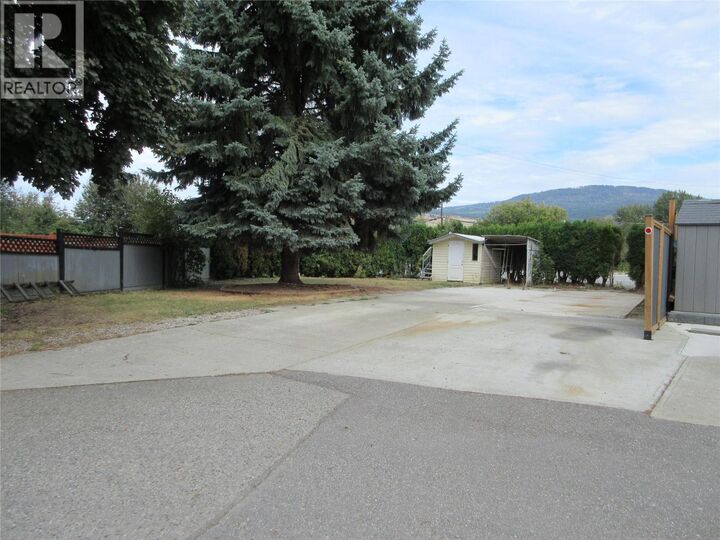 Photo de la propriété: 415 Commonwealth Road 522 BC V4V 1P4