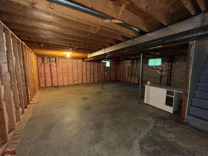 Property Photo:  230 Lindsay Street  MB R0J 1B0 