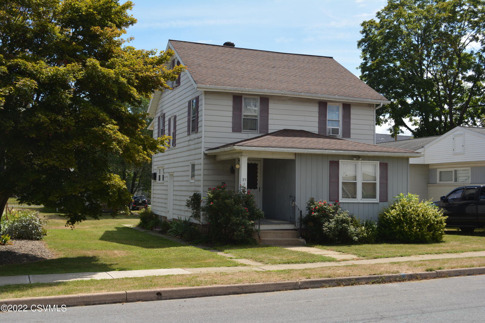 Property Photo: 25 S Washington Street PA 17756