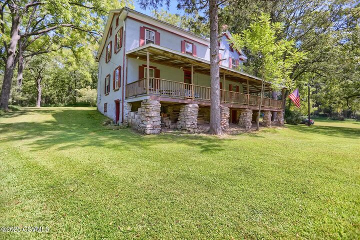 Property Photo: 1432 Creek Road PA 17856