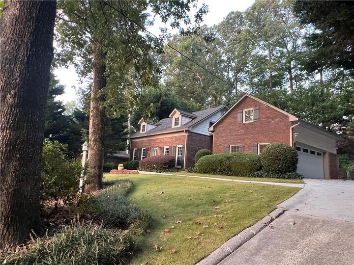 1130 Lake Drive  Roswell GA 30075 photo