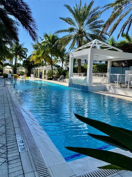 Property Photo:  2821 N Ocean Blvd 1106  FL 33308 