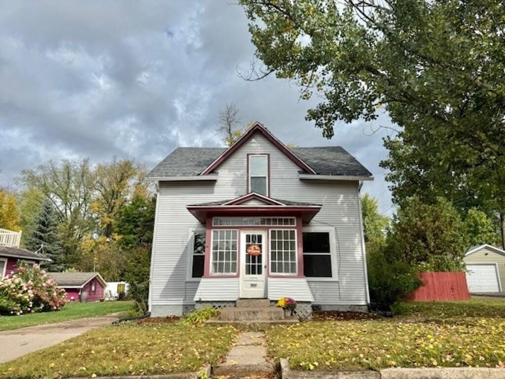 Property Photo:  504 4th St E  WI 54452 