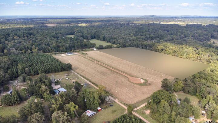Property Photo:  843 Private Road 3168  TX 75645 