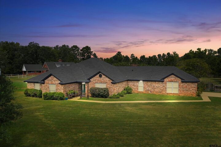 179 North Fork Cove  Kilgore TX 75662 photo