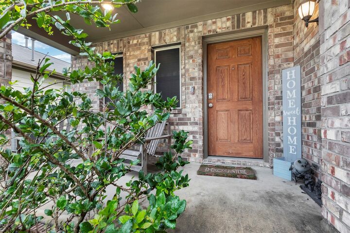 Property Photo:  2542 White Bluff  TX 77038 