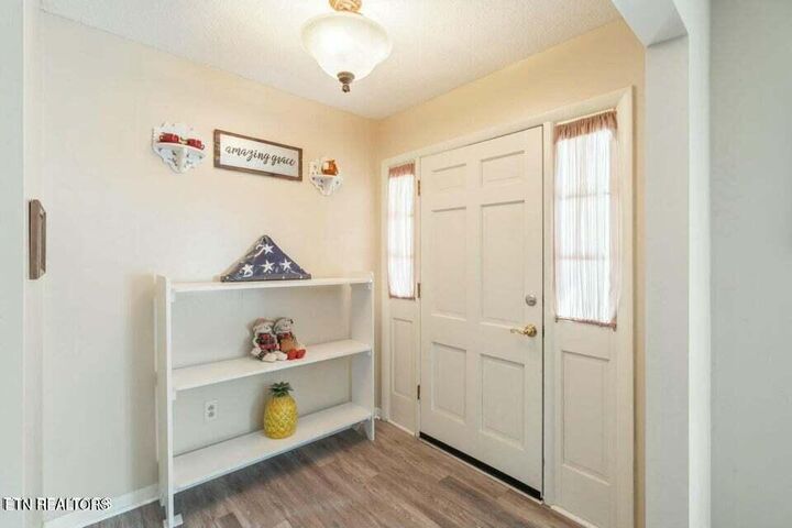 111 McNew Drive  Harriman TN 37748 photo