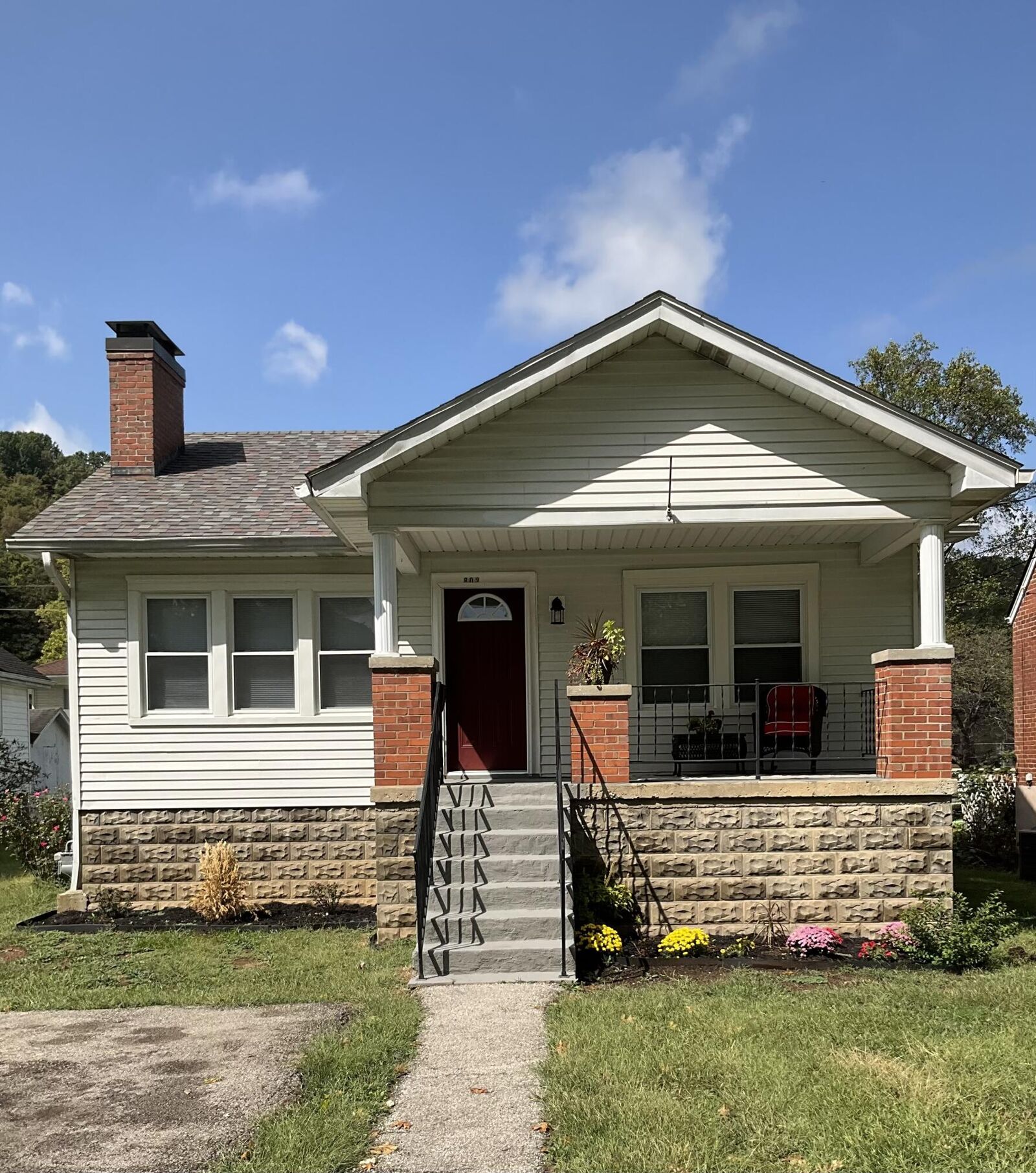 Property Photo:  802 Cline Street  KY 40601 