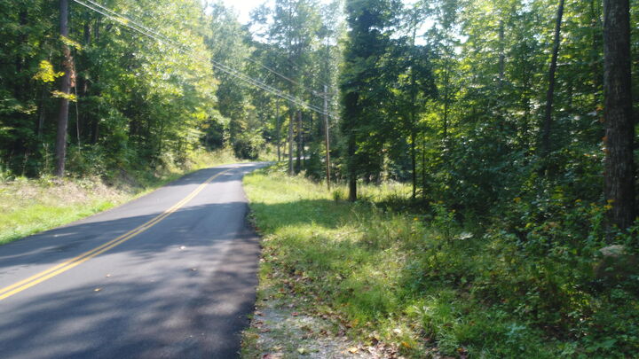 Property Photo: 2000 Dixie Bend Road KY 41519