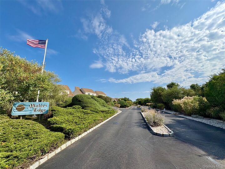 Property Photo:  7 Waters Edge 7  NY 11967