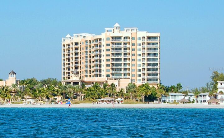 Property Photo:  1300 Benjamin Franklin Drive 709  FL 34236 