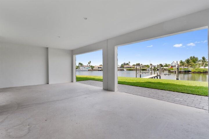 Property Photo:  775 Gran Kaymen Way  FL 33572 